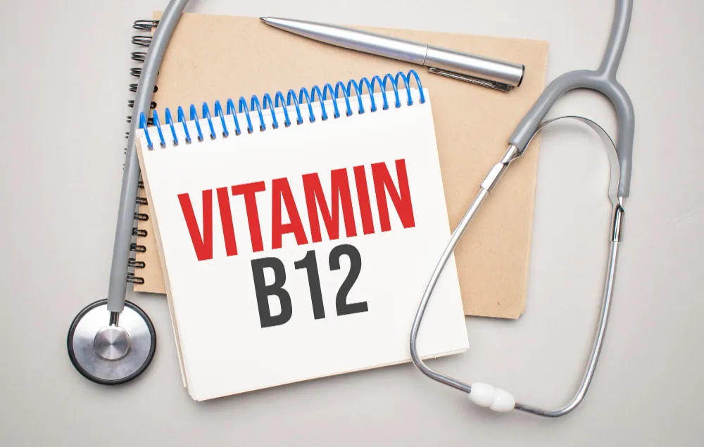 B12 Vitamini Nedir? Eksikliği, Belirtileri ve Faydaları