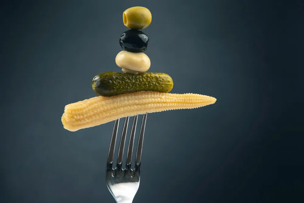 Makro ve Mikro Besinler Nedir? Sağlıklı Beslenmenin Temel Rehberi